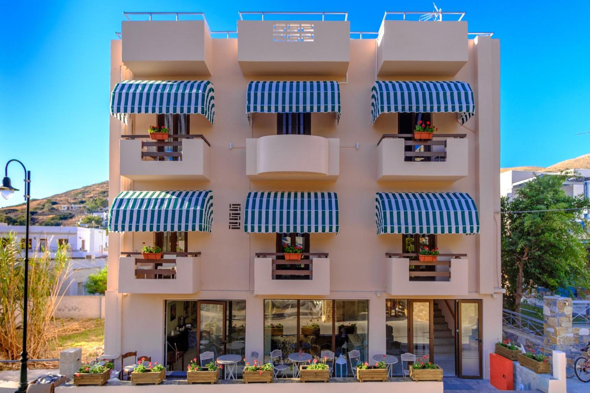 Aphrodite Hotel Syros Kini Екстериор снимка