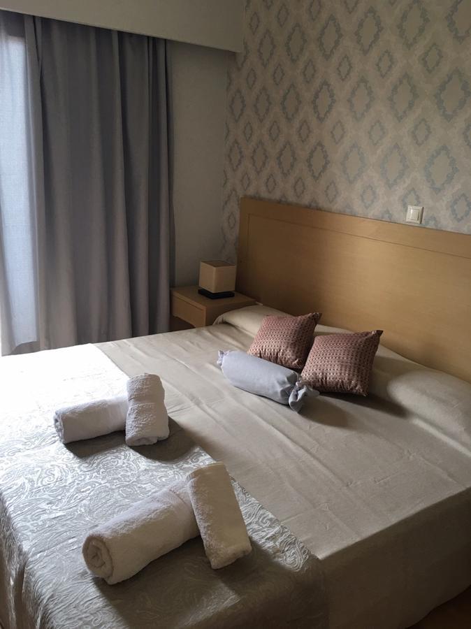 Aphrodite Hotel Syros Kini Екстериор снимка