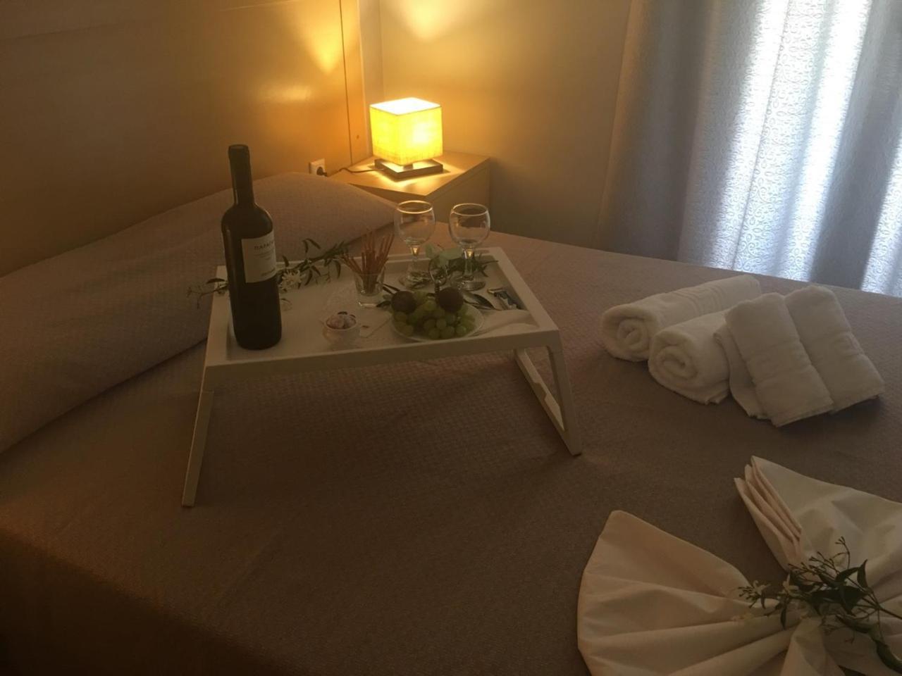 Aphrodite Hotel Syros Kini Екстериор снимка